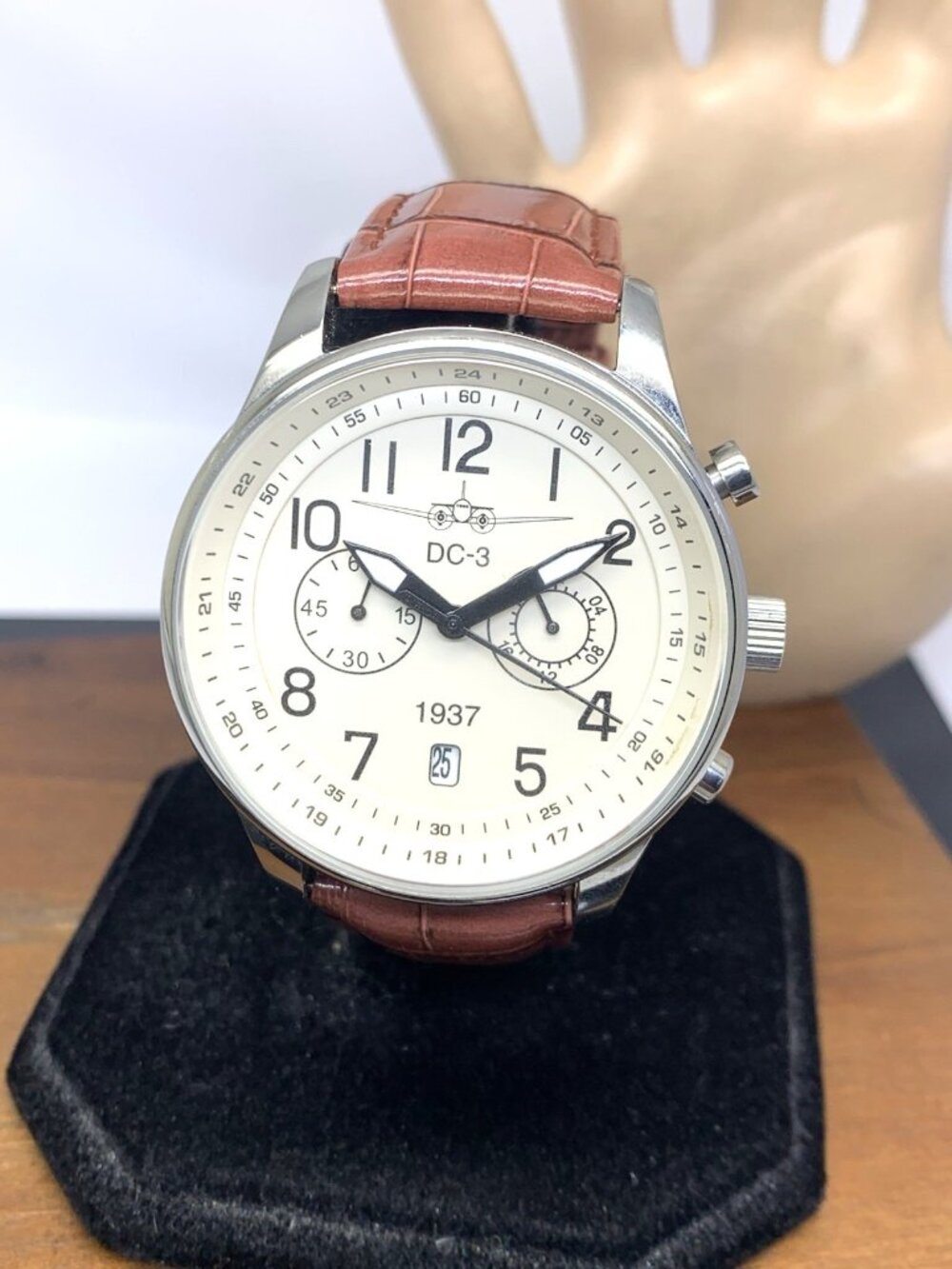 DC-3 Men's Watch 1499 Aviator Quartz Chronograph Brown Leather Strap 45mm